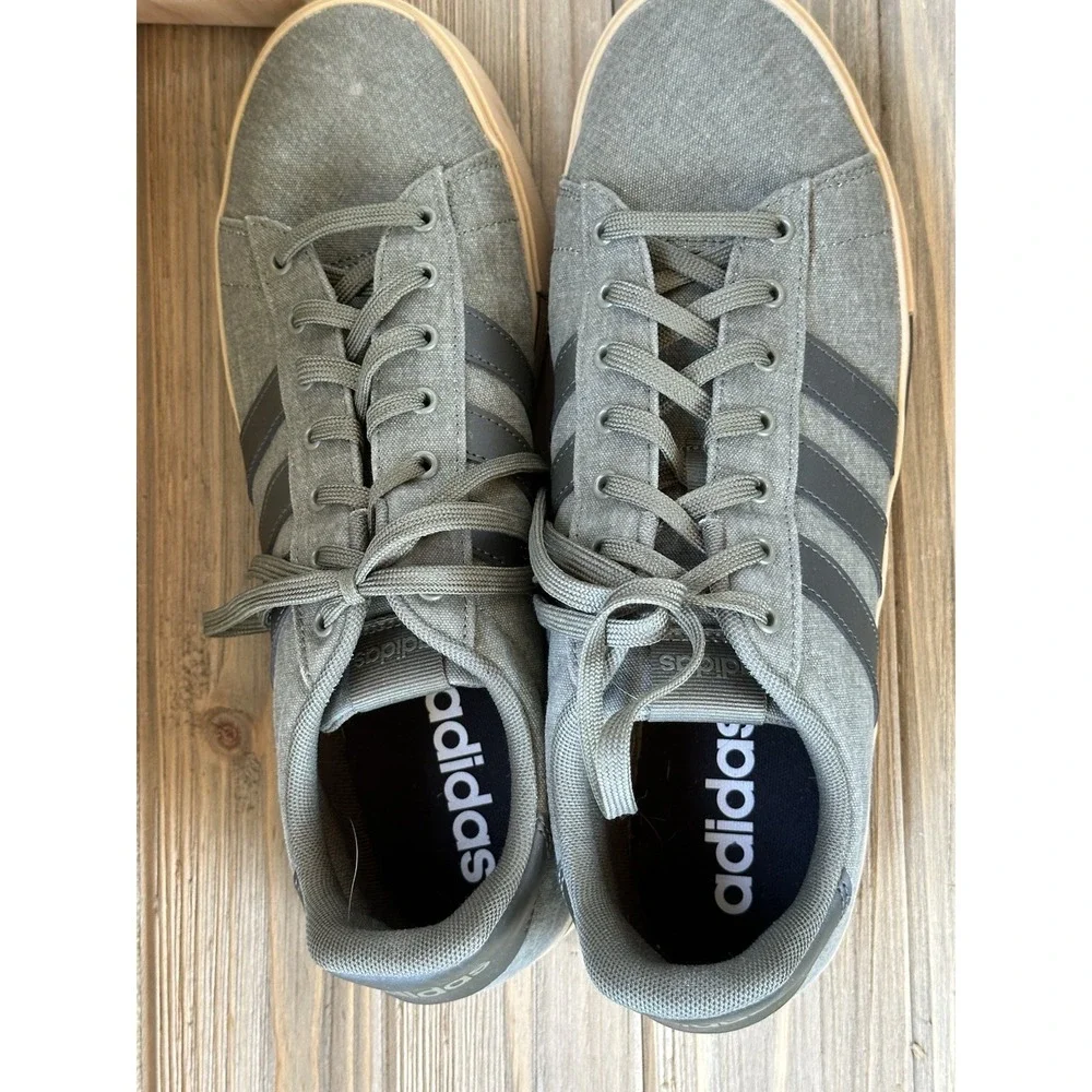 Adidas Daily Skateboarding Sneakers Shoes Athletic Gray Men's Sz 13